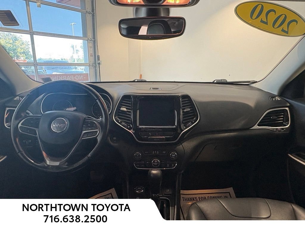 Used 2020 Jeep Cherokee Limited AWD/4WD image 18
