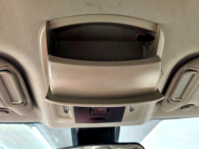 Used 2020 Toyota Camry SE image 24