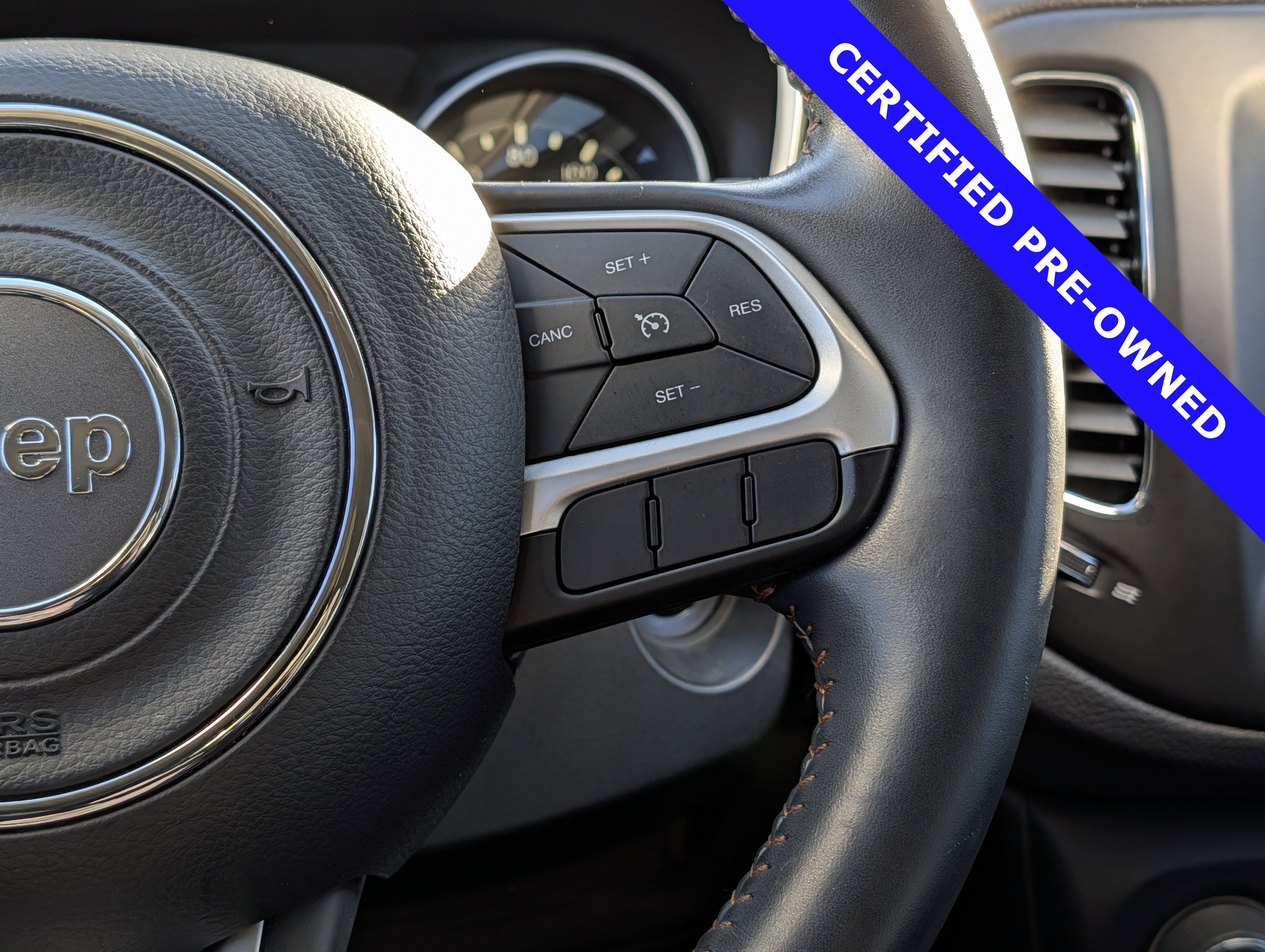 Used 2018 Jeep Compass Latitude w/ Popular Equipment Group image 26