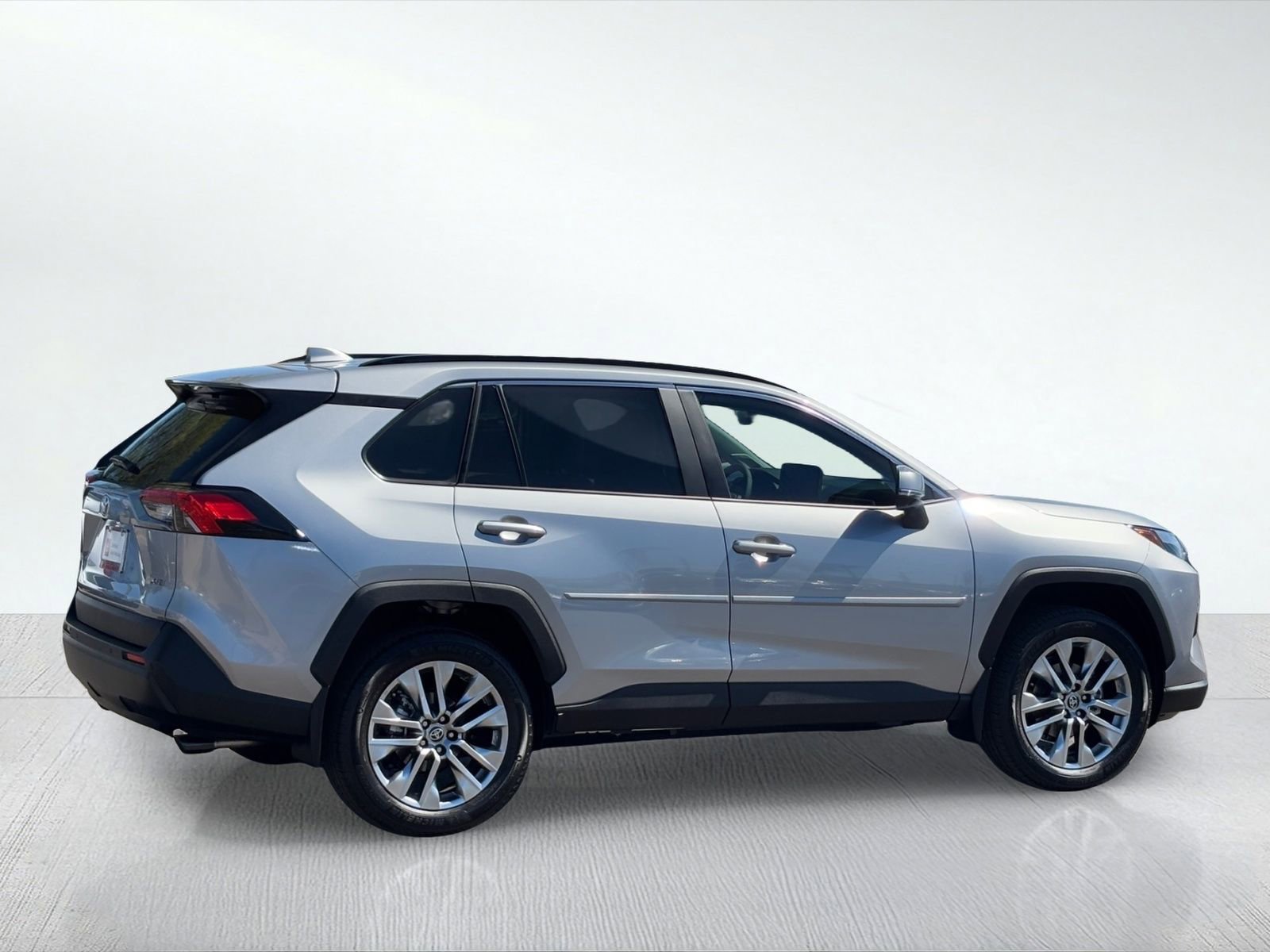 Certified 2025 Toyota RAV4 XLE Premium w/ Weather Package image 5