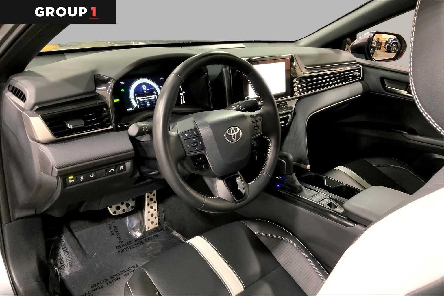 Certified 2025 Toyota Camry SE w/ Convenience Package AWD/4WD image 18