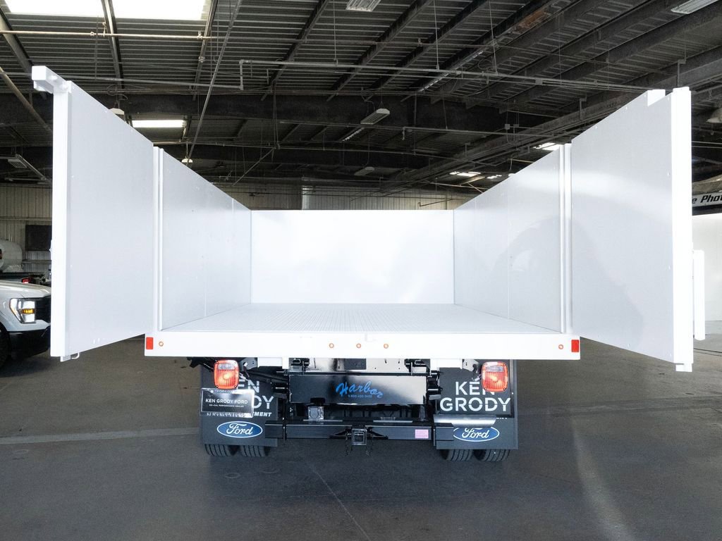 New 2026 Ford F450 XL w/ XL Chrome Package image 23