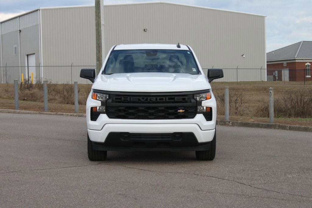 Used 2022 Chevrolet Silverado 1500 Custom image 3