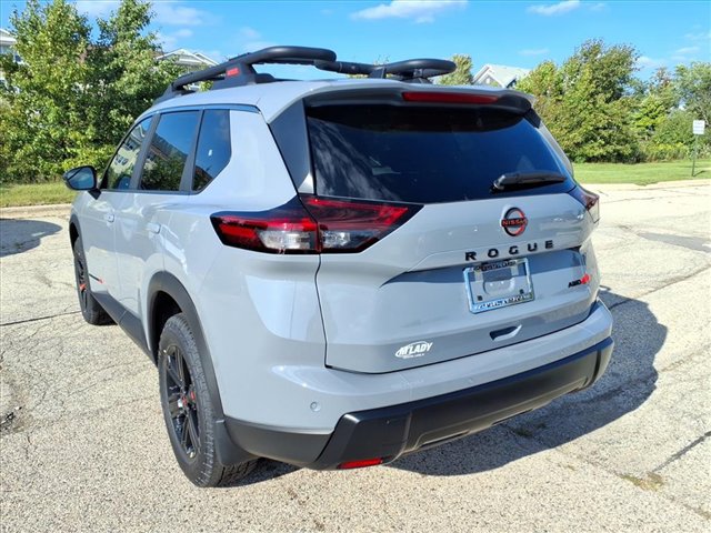 New 2026 Nissan Rogue SV image 5