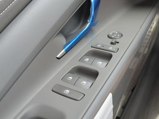 New 2025 Hyundai Elantra Sport FWD image 21