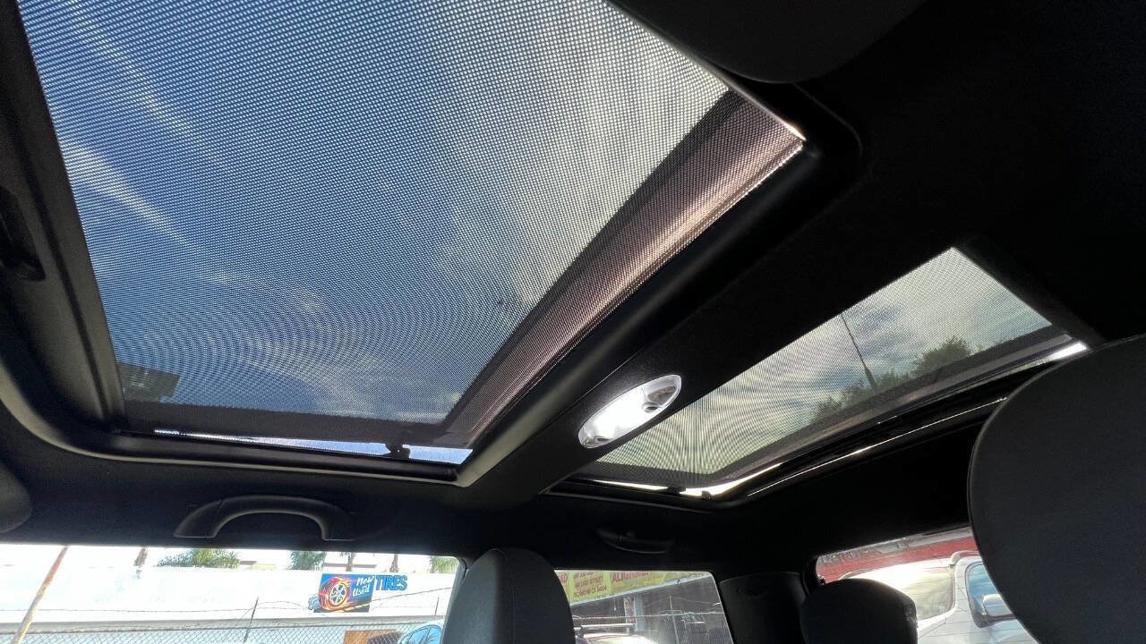 Used 2013 MINI Cooper John Cooper Works image 27