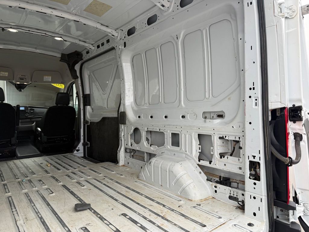 Used 2023 Ford Transit 250 Medium Roof AWD image 14