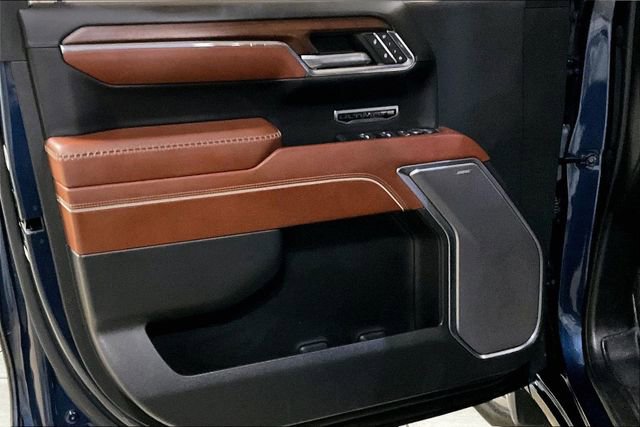 Used 2023 GMC Sierra 1500 Denali Ultimate AWD/4WD image 12