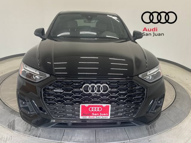 Used 2022 Audi Q5 2.0T Premium Plus w/ Premium Plus Package AWD/4WD image 2