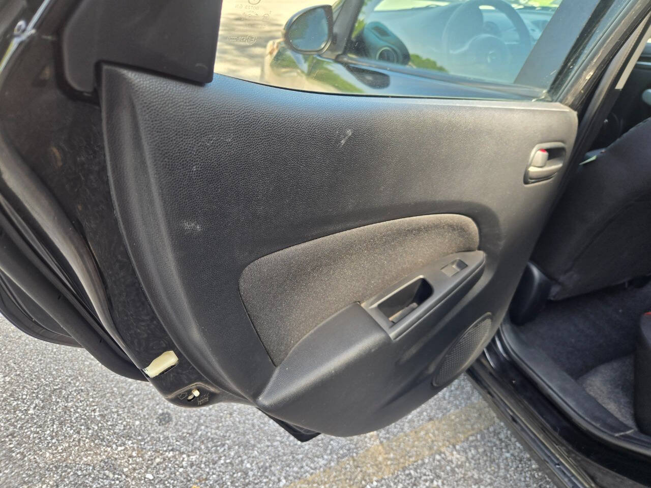 Used 2012 MAZDA MAZDA2 Touring FWD image 32