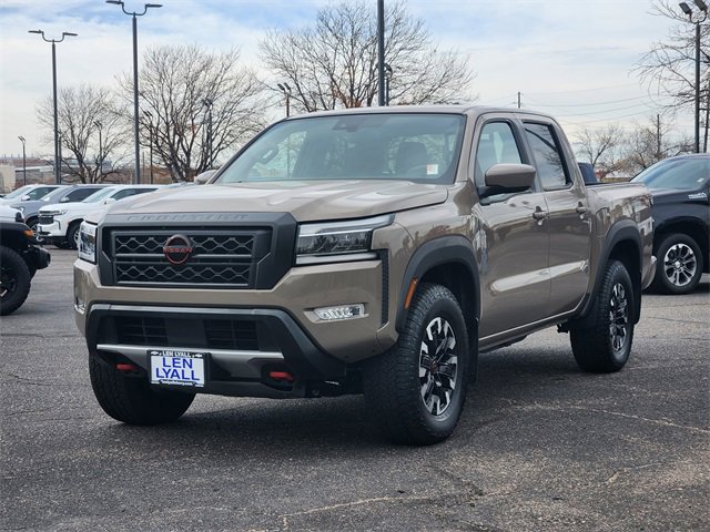 Used 2024 Nissan Frontier PRO-4X w/ Technology Package image 4