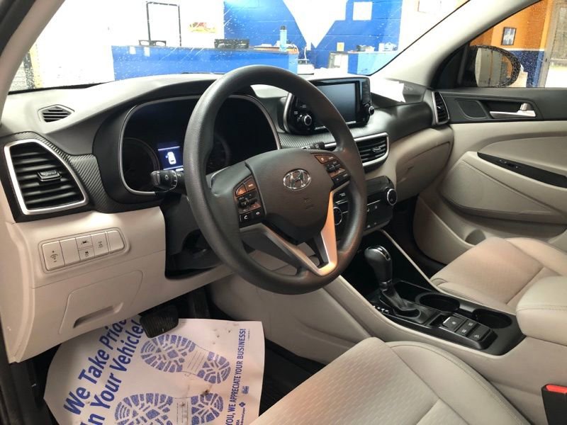Used 2021 Hyundai Tucson SE image 18
