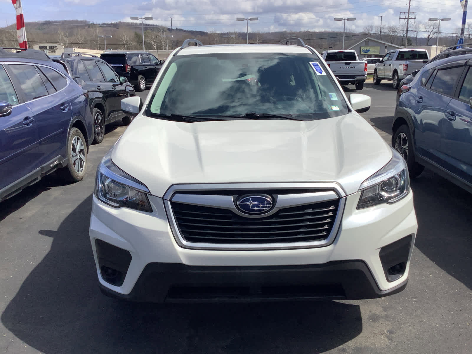 Used 2019 Subaru Forester Premium image 5