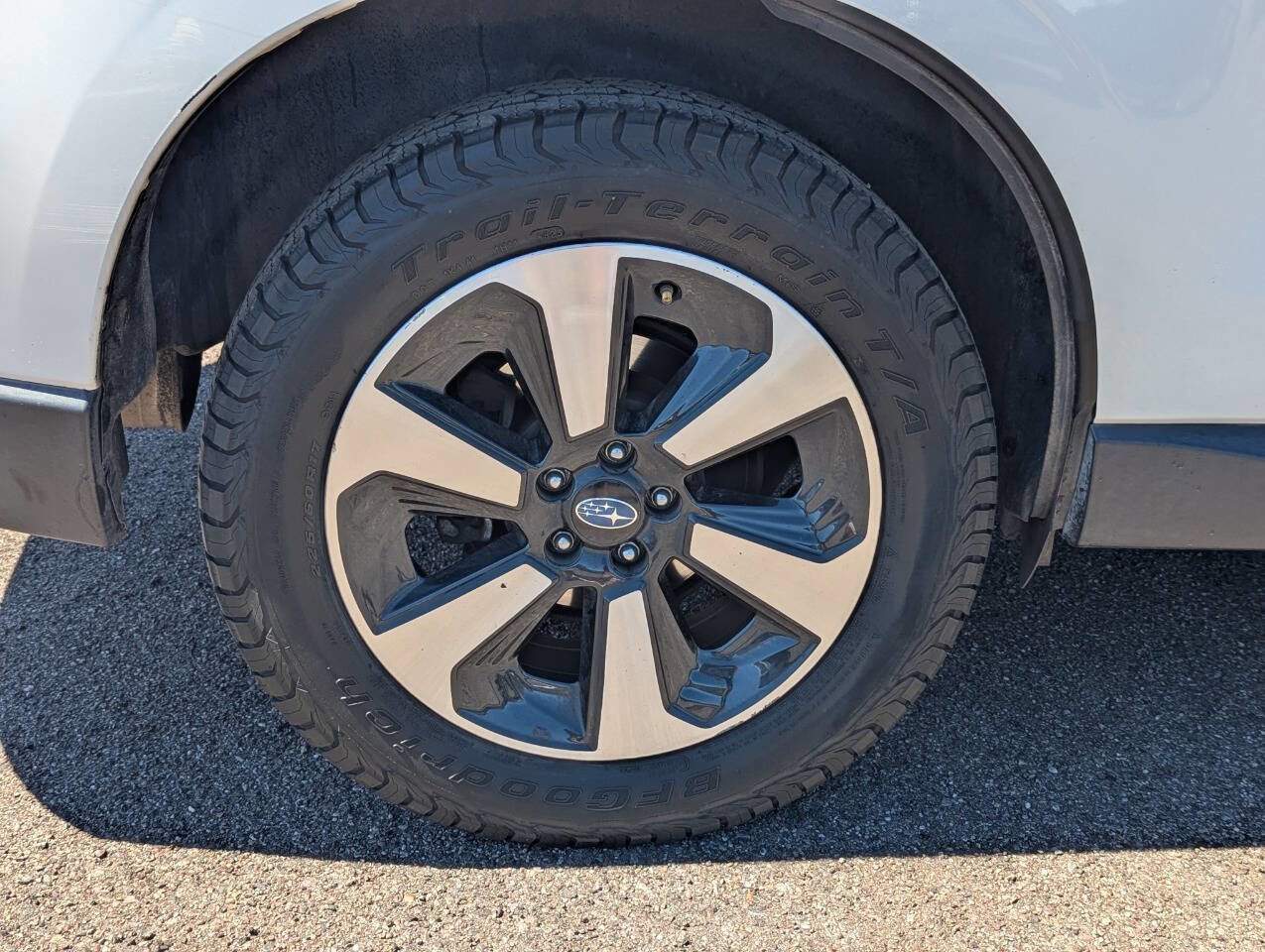 Used 2018 Subaru Forester 2.5i Premium AWD/4WD image 9