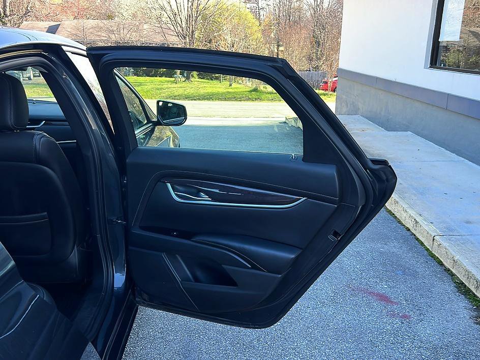 Used 2016 Cadillac XTS Luxury w/ Driver Awareness Package image 30