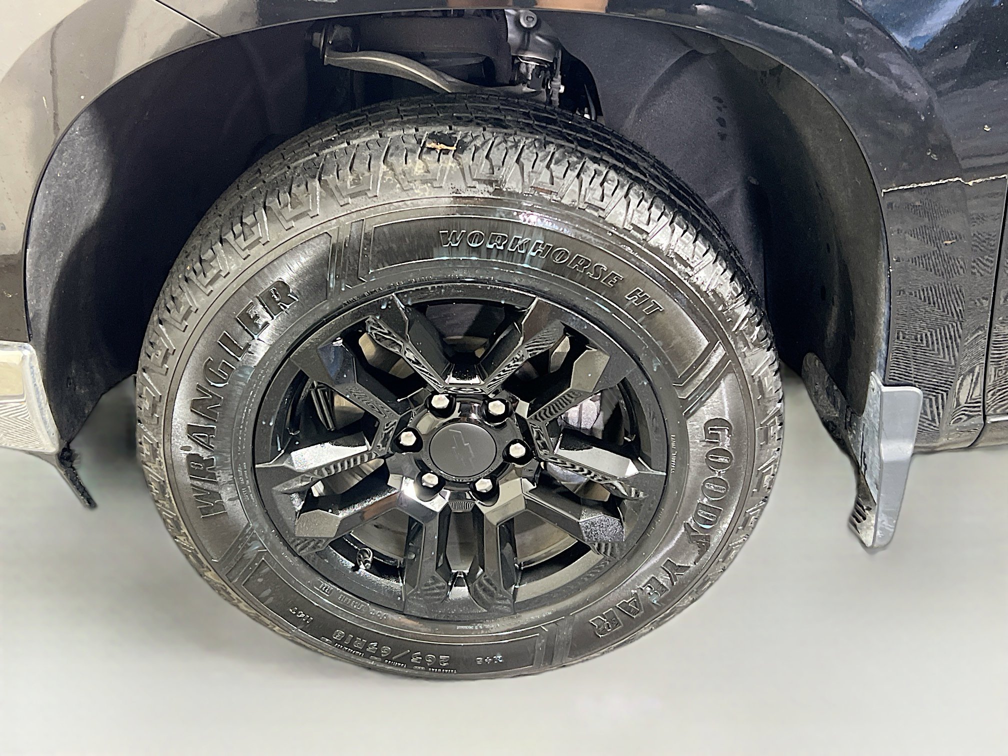 Used 2023 Chevrolet Silverado 1500 LT w/ Protection Package image 13