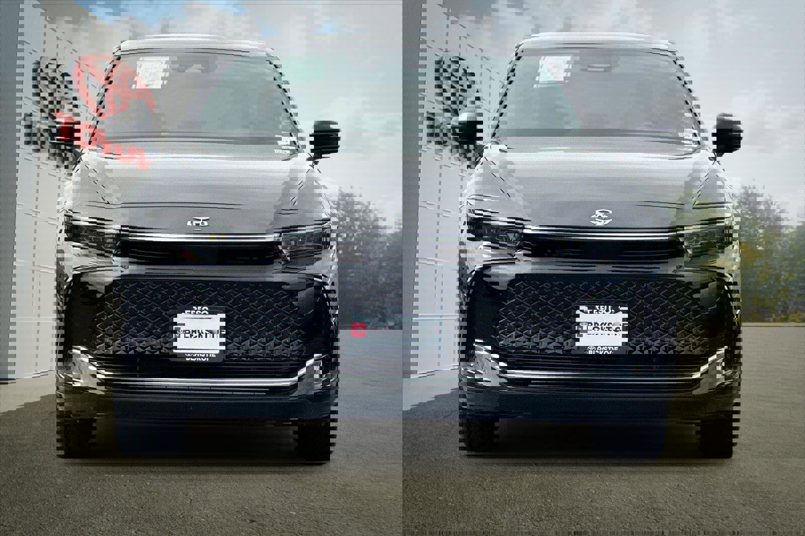 Certified 2024 Toyota Crown XLE image 8