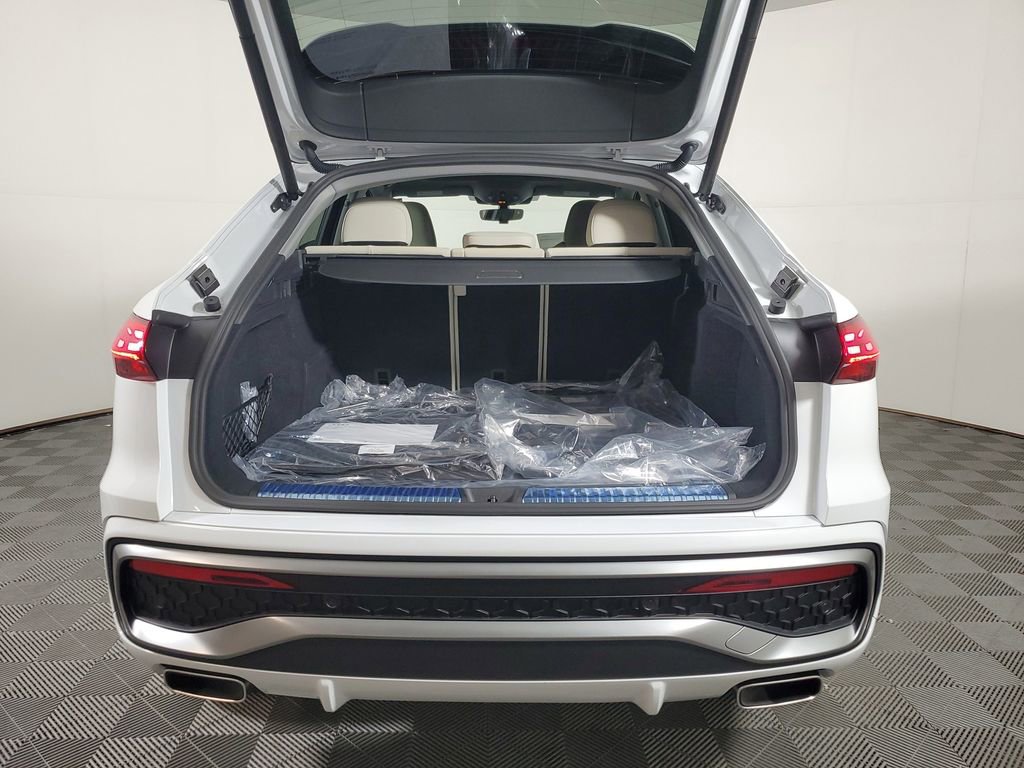 New 2026 Audi Q5 Premium Plus AWD/4WD image 9