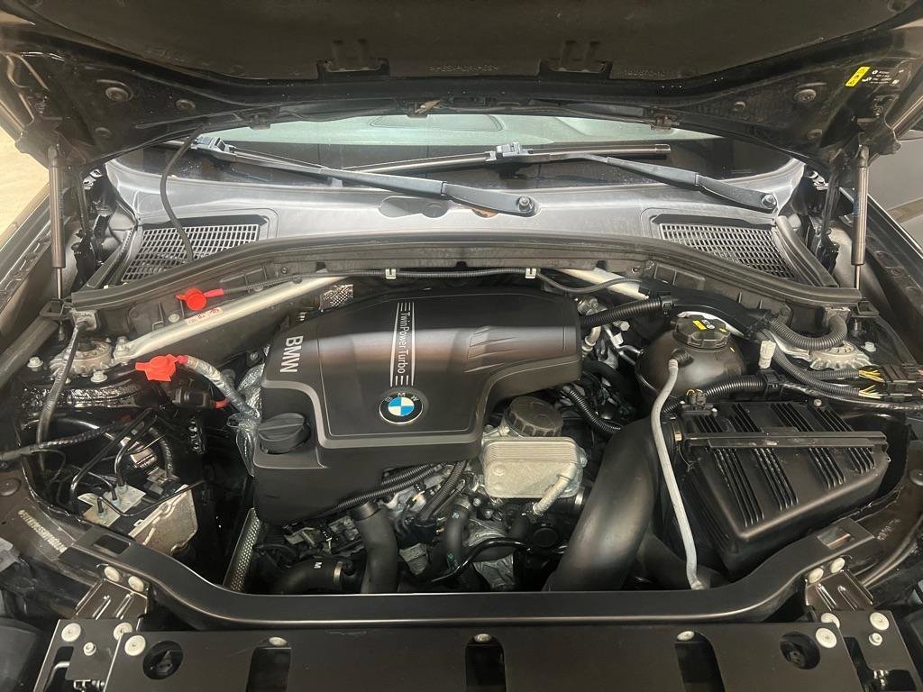 Used 2017 BMW X3 xDrive28i AWD/4WD image 25