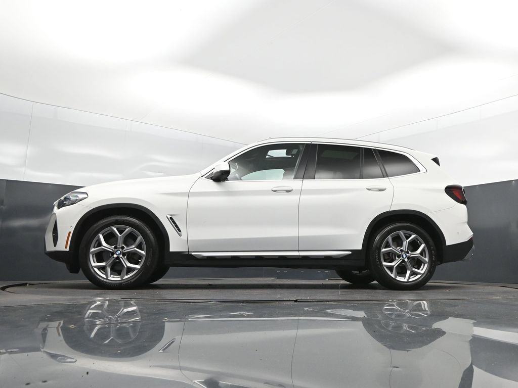Certified 2024 BMW X3 sDrive30i w/ Convenience Package RWD image 39