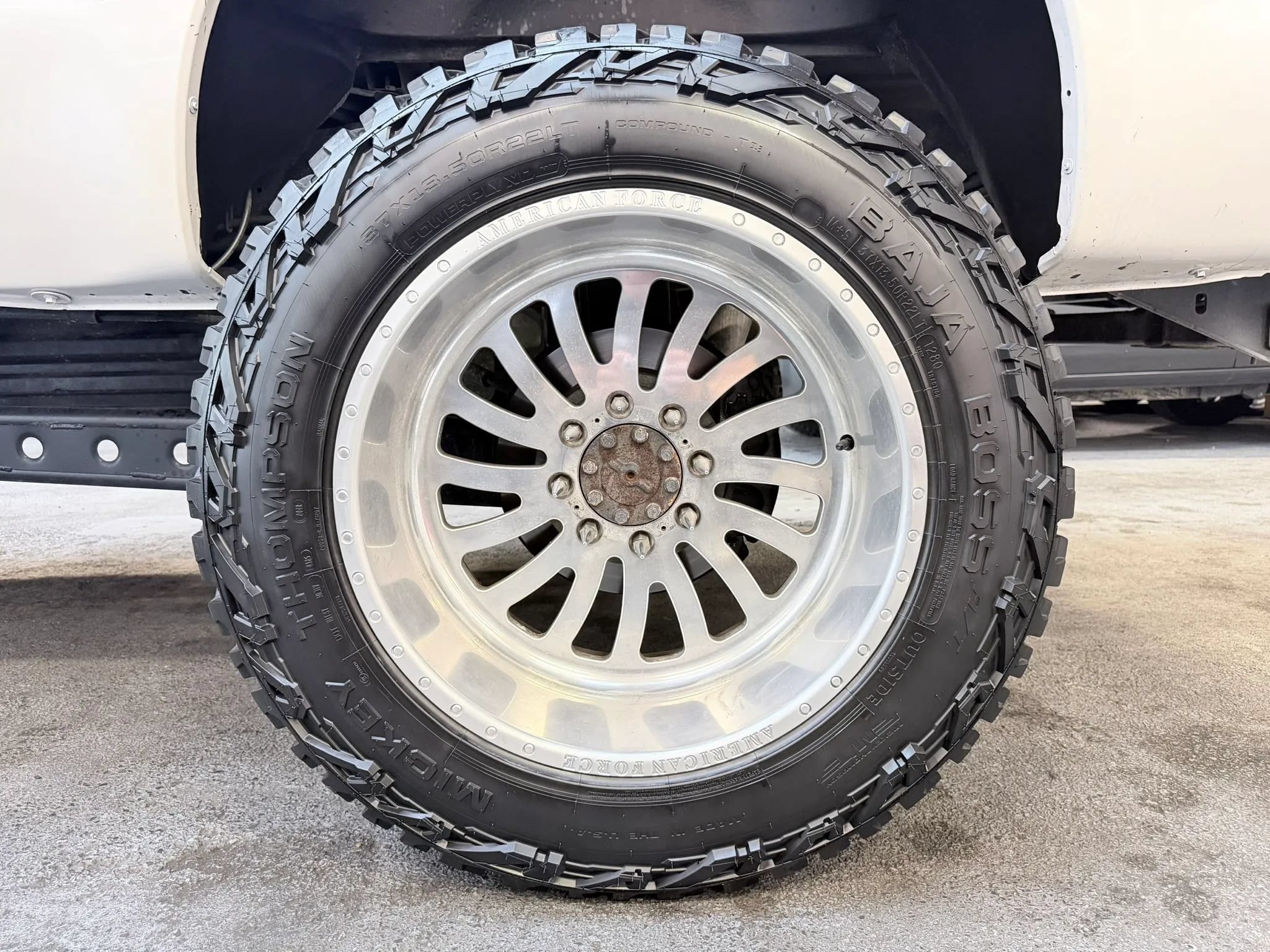 Used 2015 Ford F250 Platinum w/ FX4 Off-Road Package AWD/4WD image 7