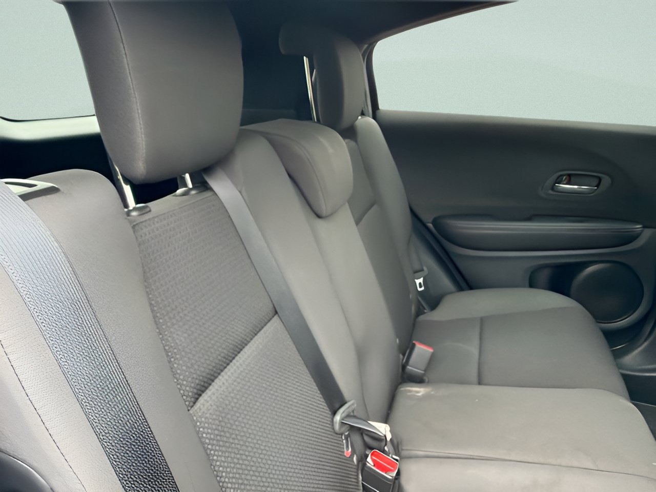 Used 2021 Honda HR-V Sport image 9