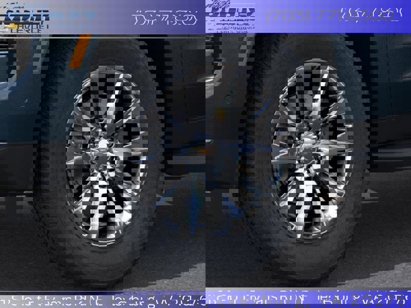 New 2025 Chevrolet Suburban Premier image 9