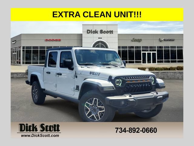 Used 2023 Jeep Gladiator Sport AWD/4WD image 1