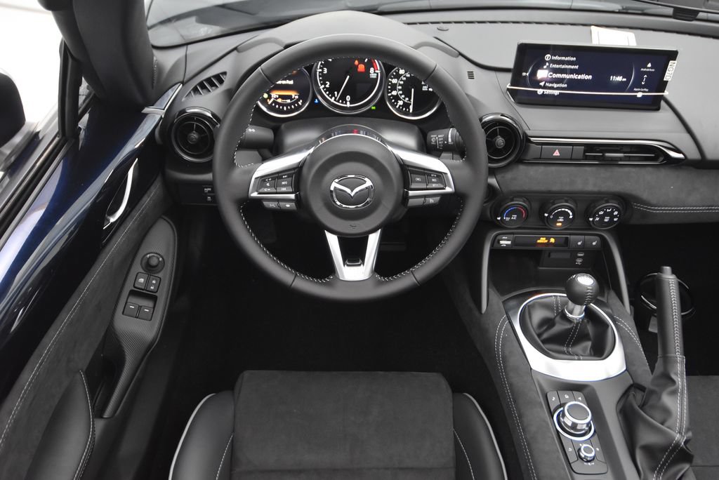 New 2026 MAZDA MX-5 Miata RF Club w/ Weather Package RWD image 29