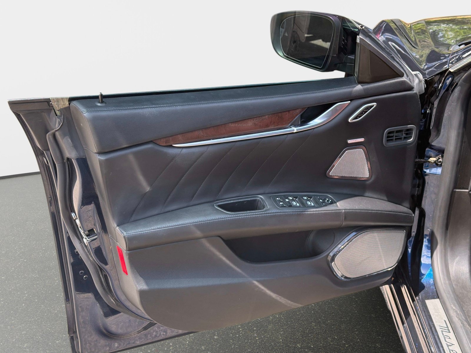 Used 2019 Maserati Ghibli S GranLusso RWD image 16