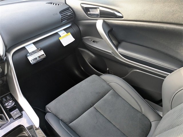 Used 2024 Mitsubishi Eclipse Cross SE image 19