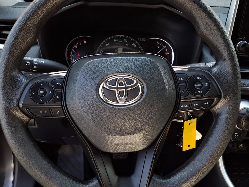 Used 2024 Toyota RAV4 LE FWD image 13