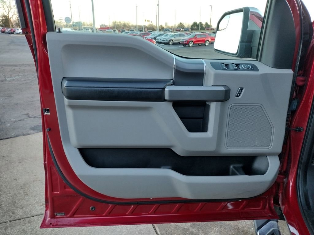 Used 2016 Ford F150 XLT w/ Equipment Group 301A Mid image 21