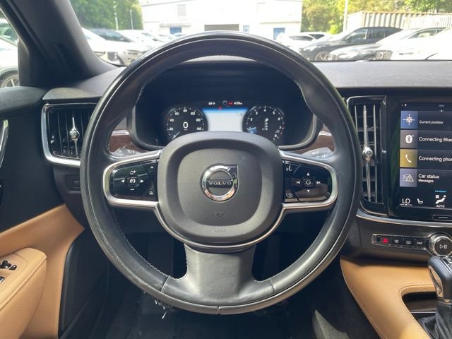 Used 2018 Volvo S90 T5 Momentum w/ Protection Package Premier FWD image 18