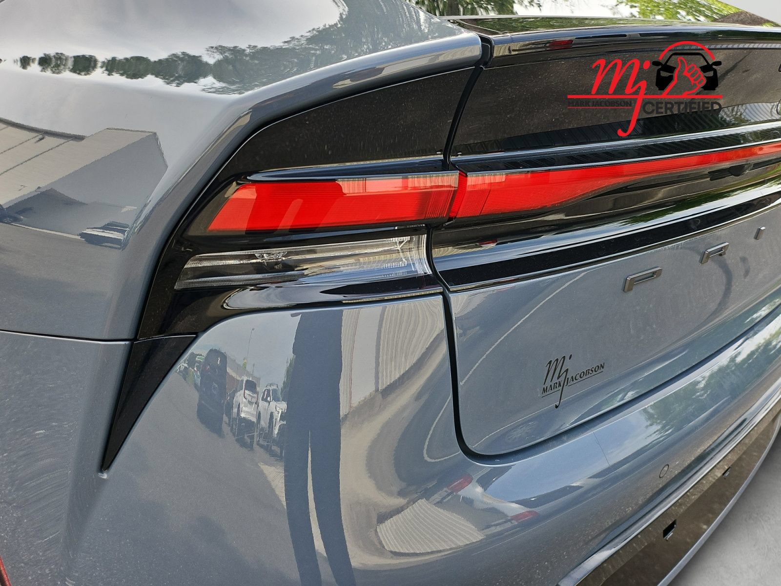 Used 2024 Toyota Prius XLE FWD image 20
