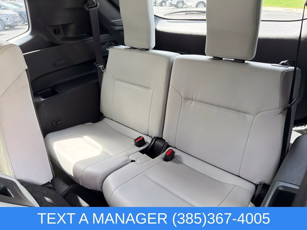 Used 2025 Mitsubishi Outlander SEL AWD/4WD image 20