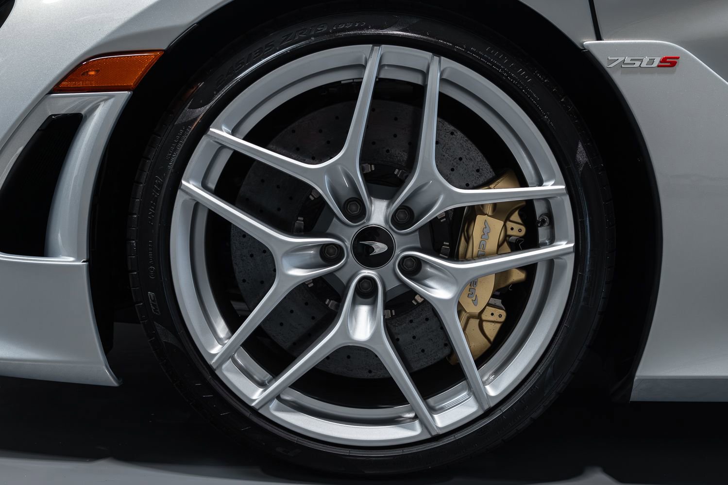 Used 2024 McLaren 750S image 26