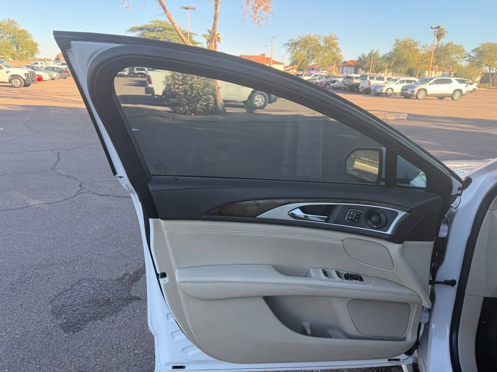 Used 2018 Lincoln MKZ Reserve w/ Technology Package image 21