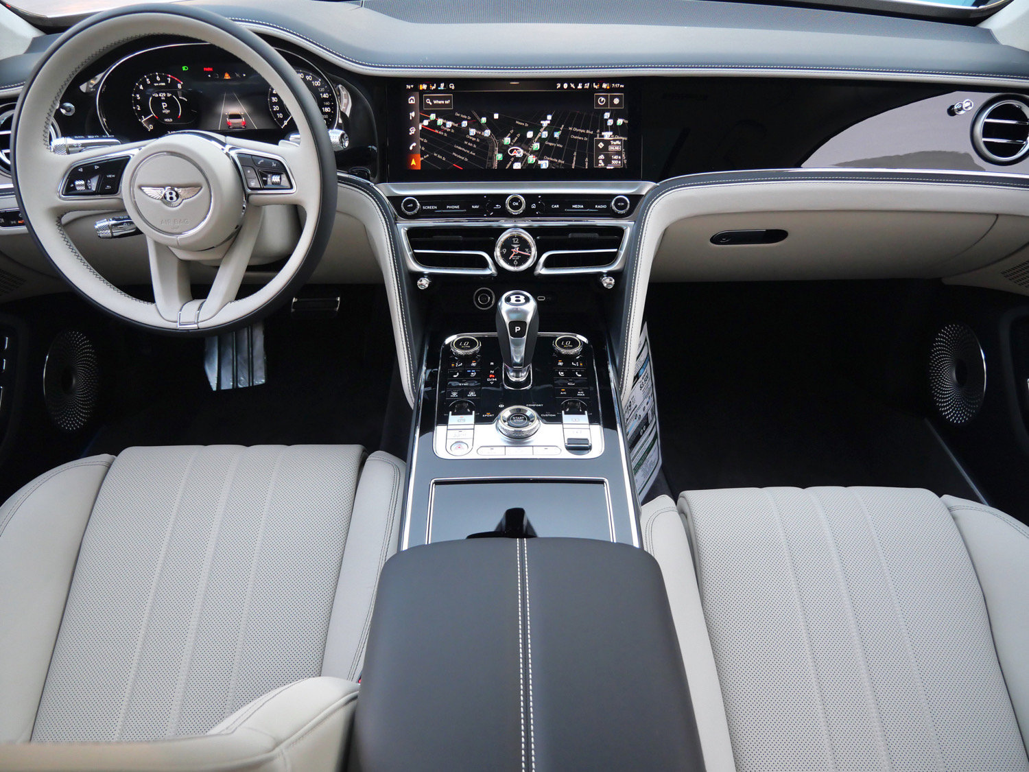 New 2026 Bentley Flying Spur V8 AWD/4WD image 4