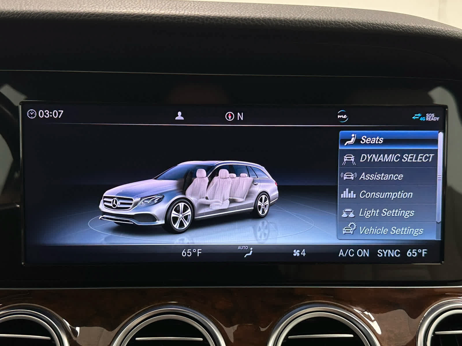 Used 2019 Mercedes-Benz E 450 4MATIC Wagon image 35
