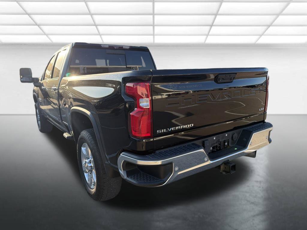 Used 2021 Chevrolet Silverado 2500 LTZ w/ LTZ Texas Edition AWD/4WD image 4