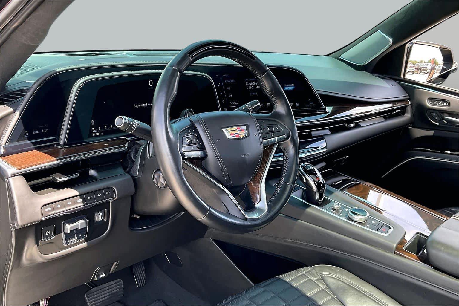 Used 2021 Cadillac Escalade ESV Sport Platinum AWD/4WD image 18