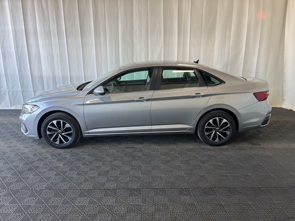 Used 2022 Volkswagen Jetta S image 31