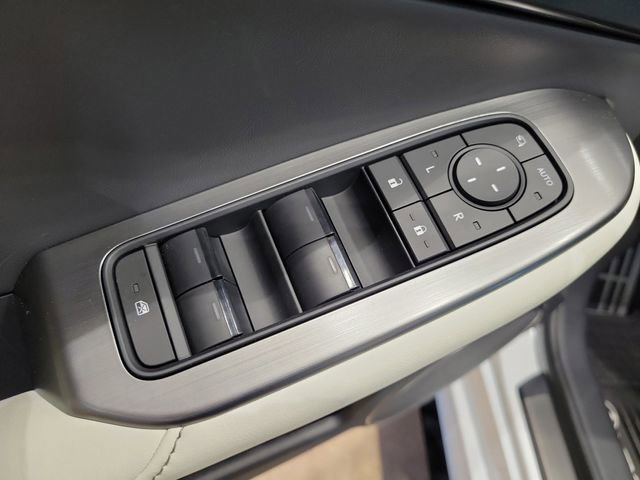 New 2026 Lexus IS 350 F Sport AWD/4WD image 19