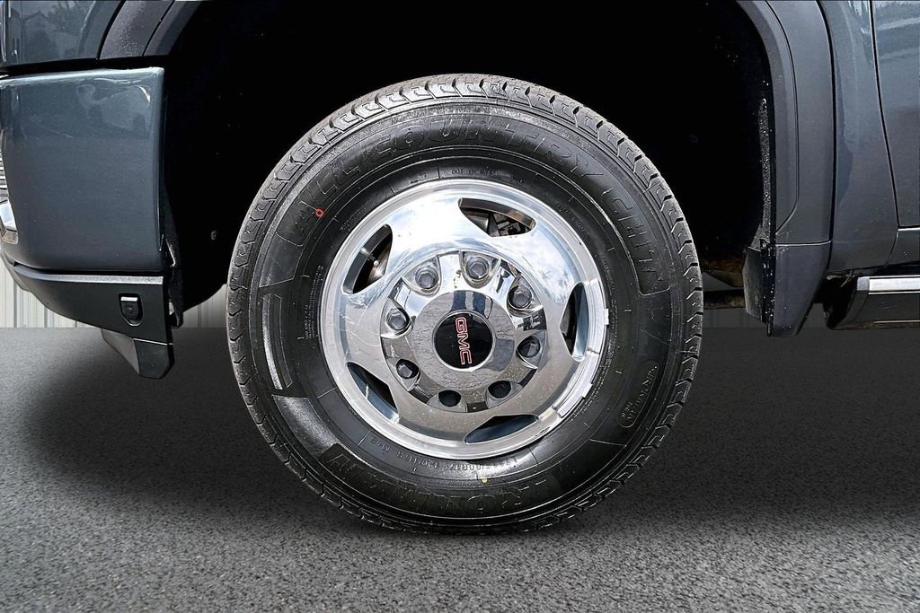 Used 2022 GMC Sierra 3500 Denali image 29