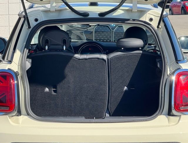 Used 2022 MINI Cooper S image 31