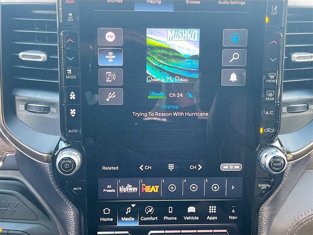 New 2026 RAM 3500 Limited image 15