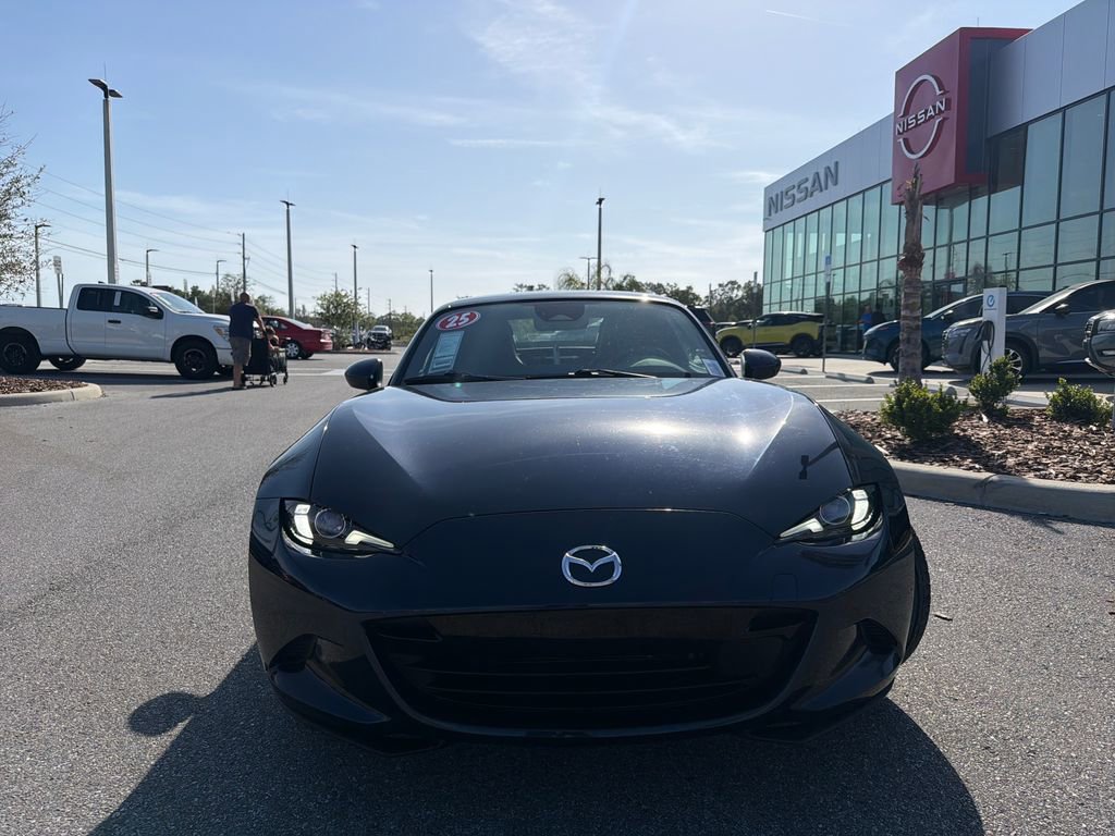 Used 2025 MAZDA MX-5 Miata RF Grand Touring image 2