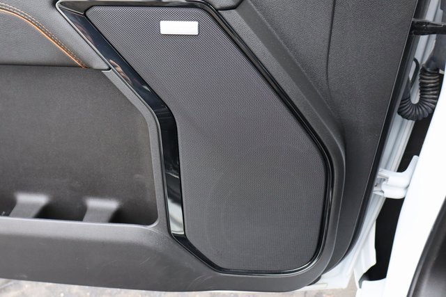 Used 2025 GMC Sierra 2500 AT4 w/ AT4 Premium Plus Package image 24