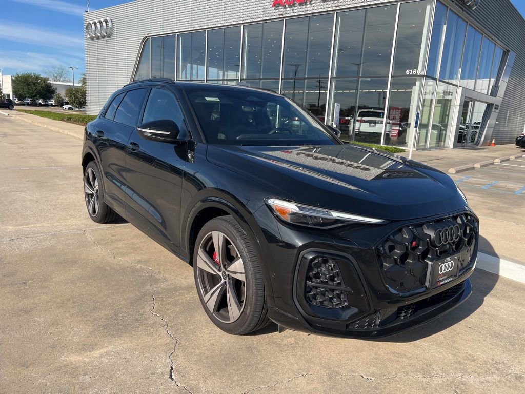 Used 2025 Audi SQ5 Prestige image 3